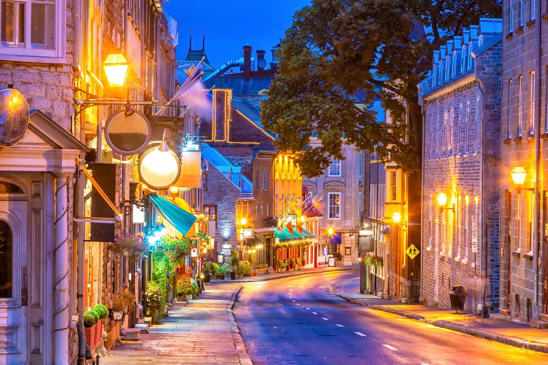 Downtown area of Québec City in the evening