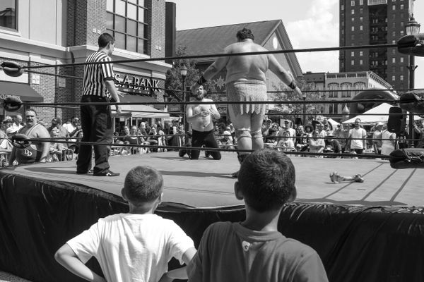Entertainment at the Hot Dog Festival thumbnail