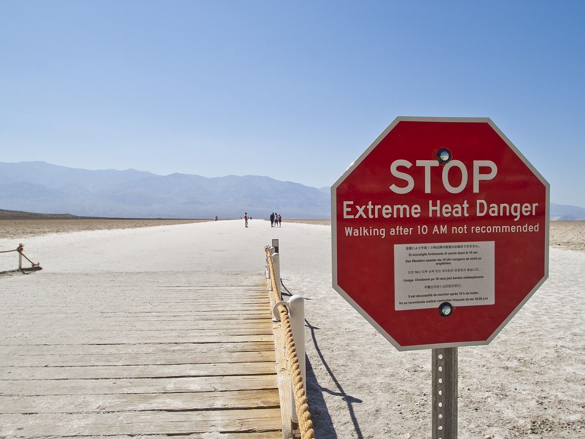 Extreme Heat Could Make Older Adults Age Faster by Altering Their DNA ...
