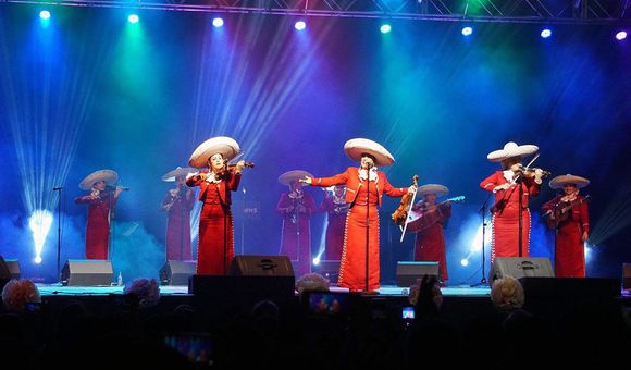 (Photo courtesy of Mariachi Reyna de Los Angeles)