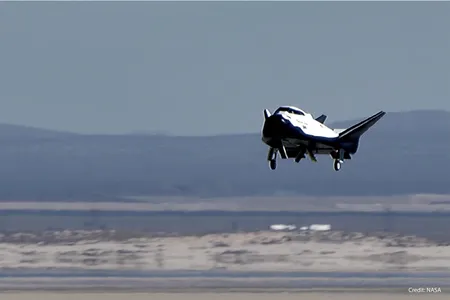 The Dream Chaser mini-shuttle, coming in for a landing at Edwards on November 11.