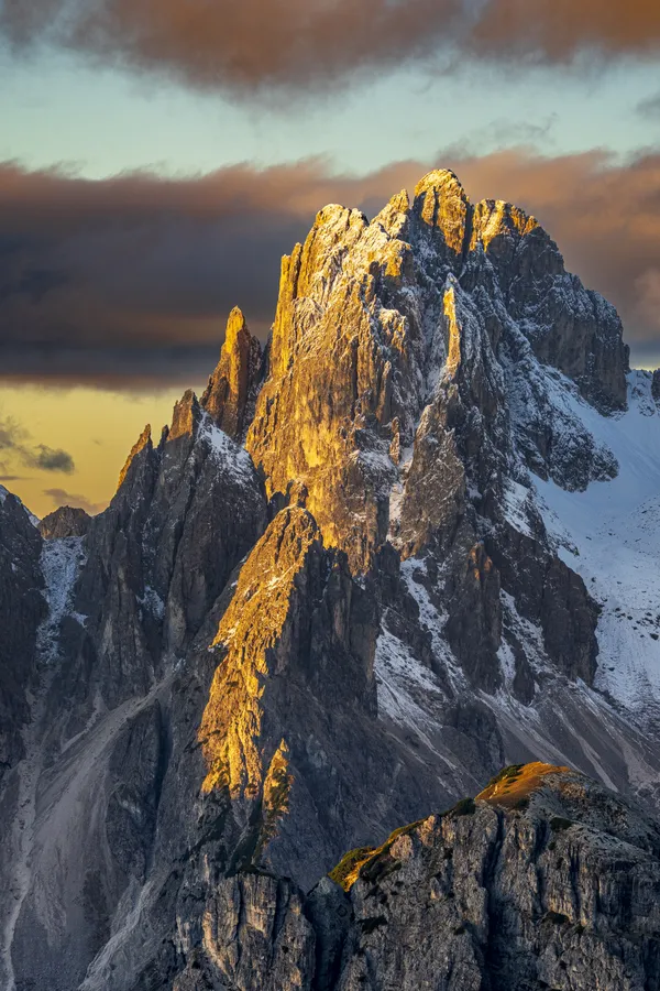 Spires of Cadini di Misurina at dawn thumbnail