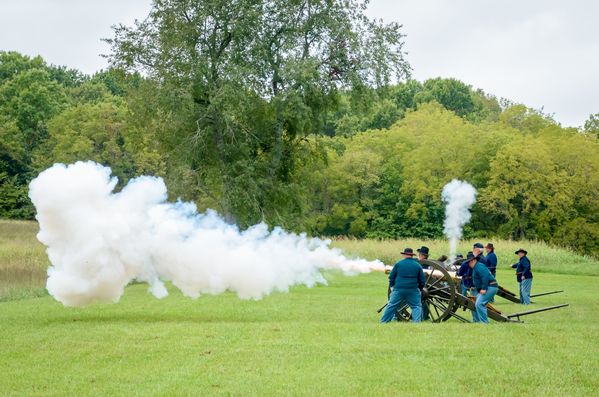 Artillery Demonstration at Wilson's Creek National Battlefield thumbnail