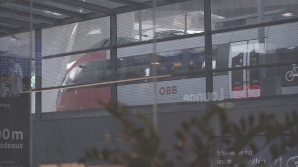 Preview thumbnail for Austria By Rail