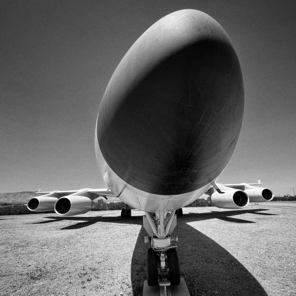 The big nose of a Convair 990, Mojave Air Park thumbnail