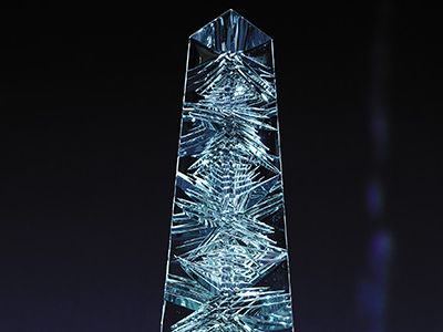Jeffrey Post, curator of the Smithsonian’s National Gem and Mineral Collection, says the size of the Dom Pedro Aquamarine is “unprecedented.”