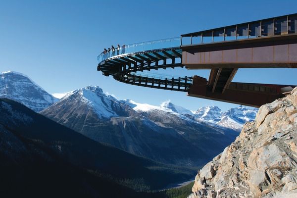 Stroll Along A Glass Walkway 918 Feet Above the Ground