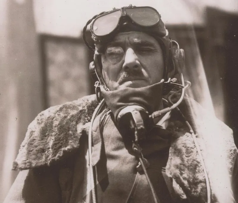 Stewart_Blacker_in_flying_gear_1933.jpg