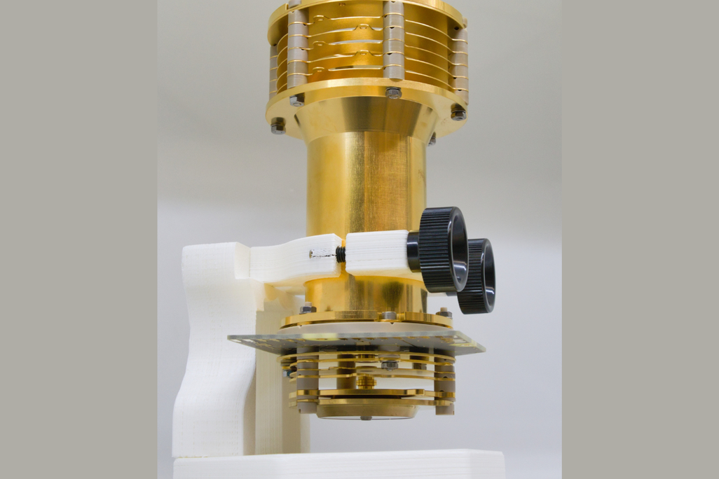 The miniaturized laser mass spectrometer