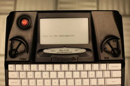 The Hemingwrite is a newfangled take on the old school typewriter, featuring cloud back-up.
