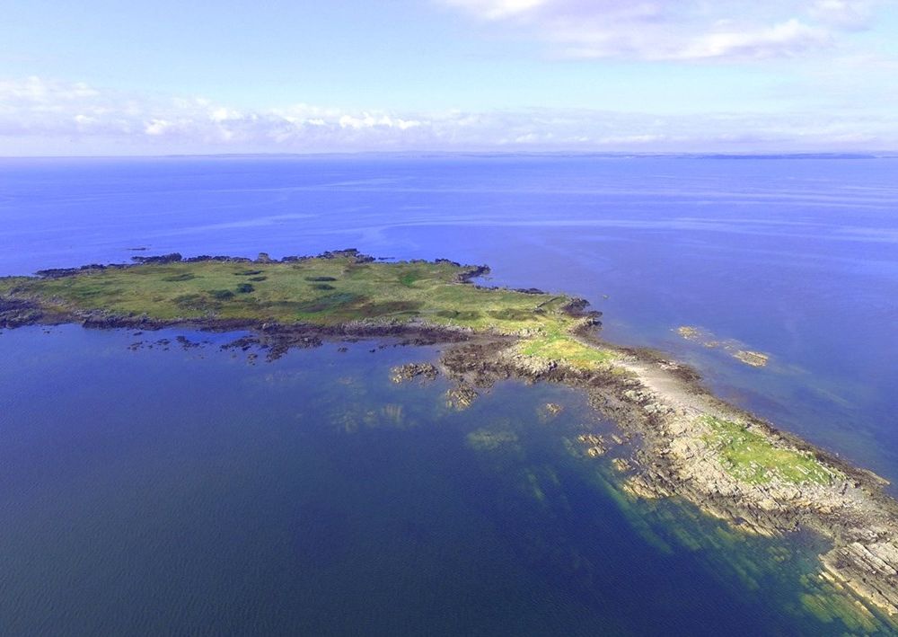 You Can Buy a Beautiful Uninhabited Scottish Island for $187,000 ...