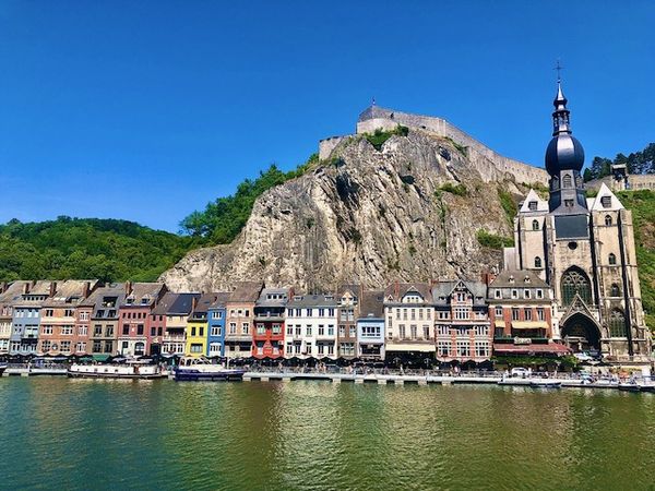 On the Banks of Dinant thumbnail