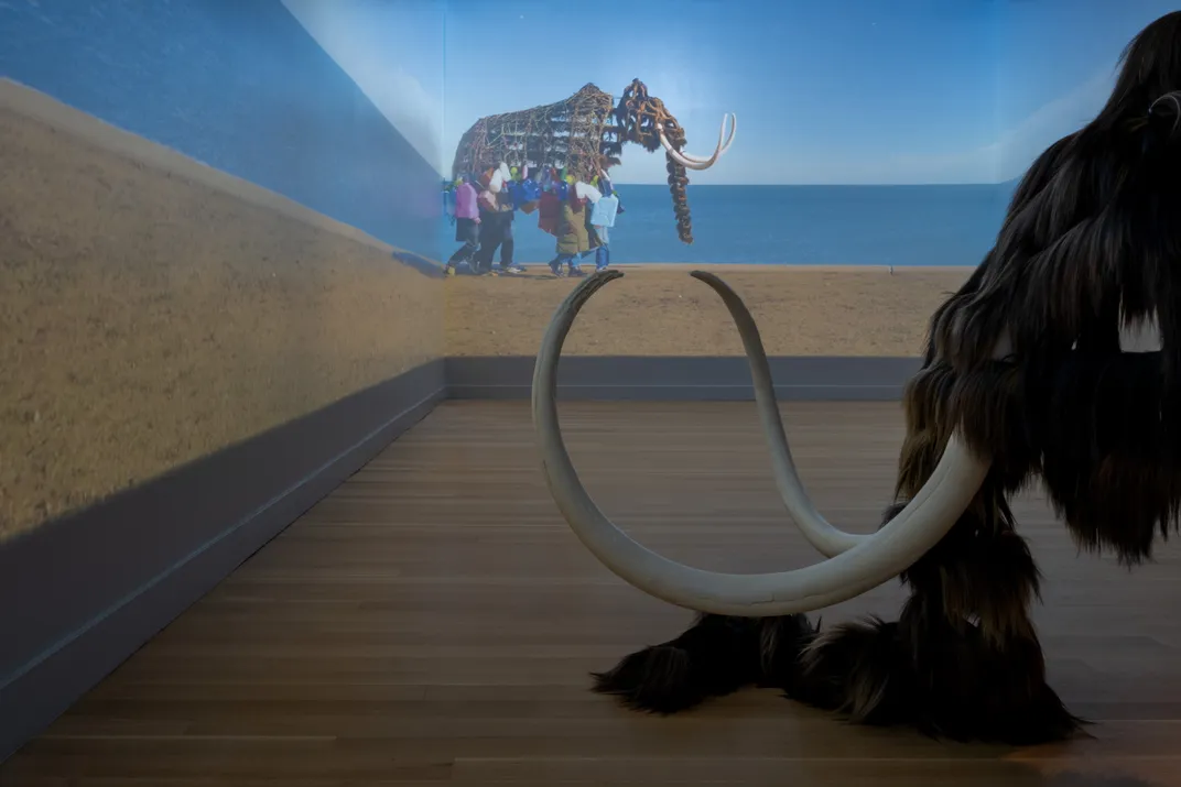 How Artist Nick Cave Memorializes His Ancestors Through ‘Mammoth’ Work