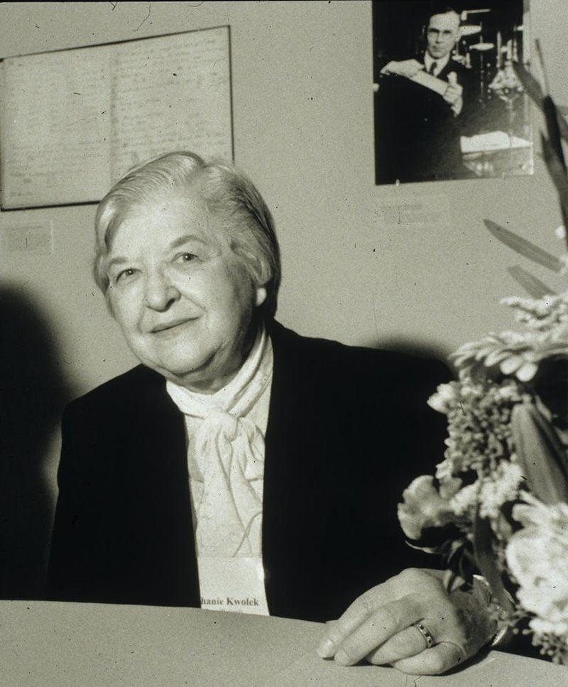 You Can Thank Chemist Stephanie Kwolek for Bulletproof Vests and Yoga Pants
