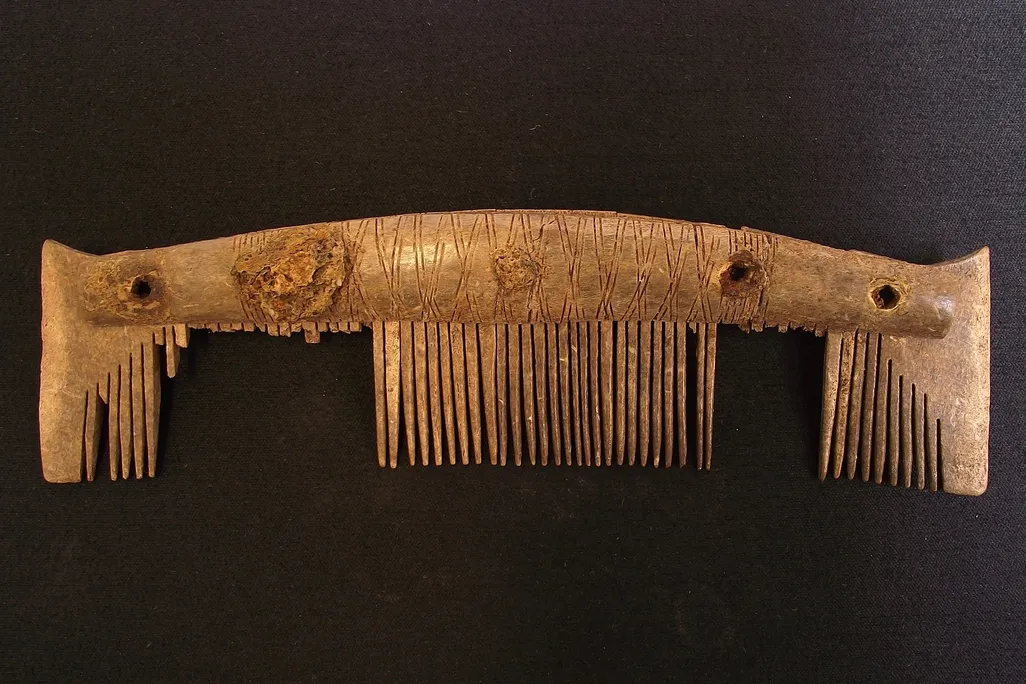 Comb 2