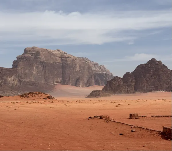 50 shades of red (Wadi rum, Jordan) thumbnail