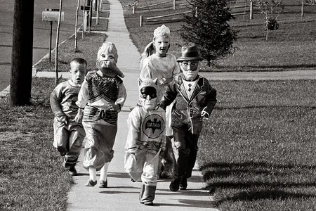 A few costumed tykes&mdash;including a Batman and a Green Hornet&mdash;hitting the streets in Oakland, New Jersey, in
October 1966.&nbsp;