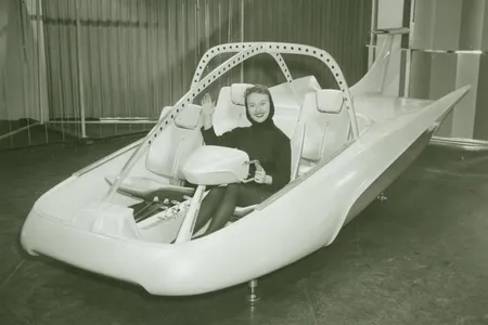 A nuclear-powered car lined with lead and other materials to protect its passengers from radiation would weigh at least 50 tons&mdash;more than 25 times as heavy as the average vehicle.
