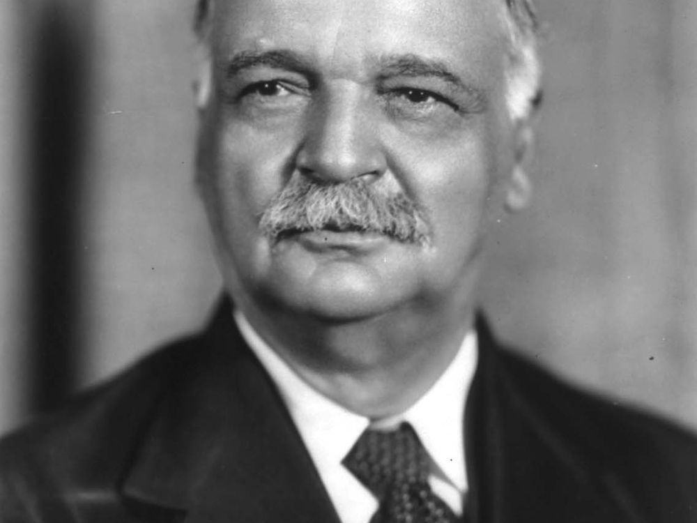 Charles_Curtis-portrait.jpg