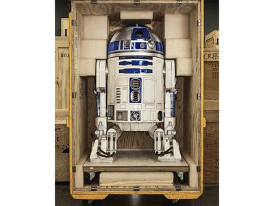 MAY14_A01_NationalTreasure.jpg