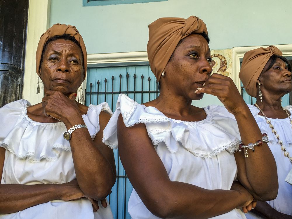 Cuban women in traditional dress