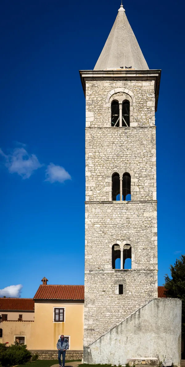 A man and a tower thumbnail