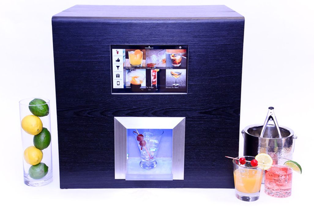 Monsieur robotic bartender