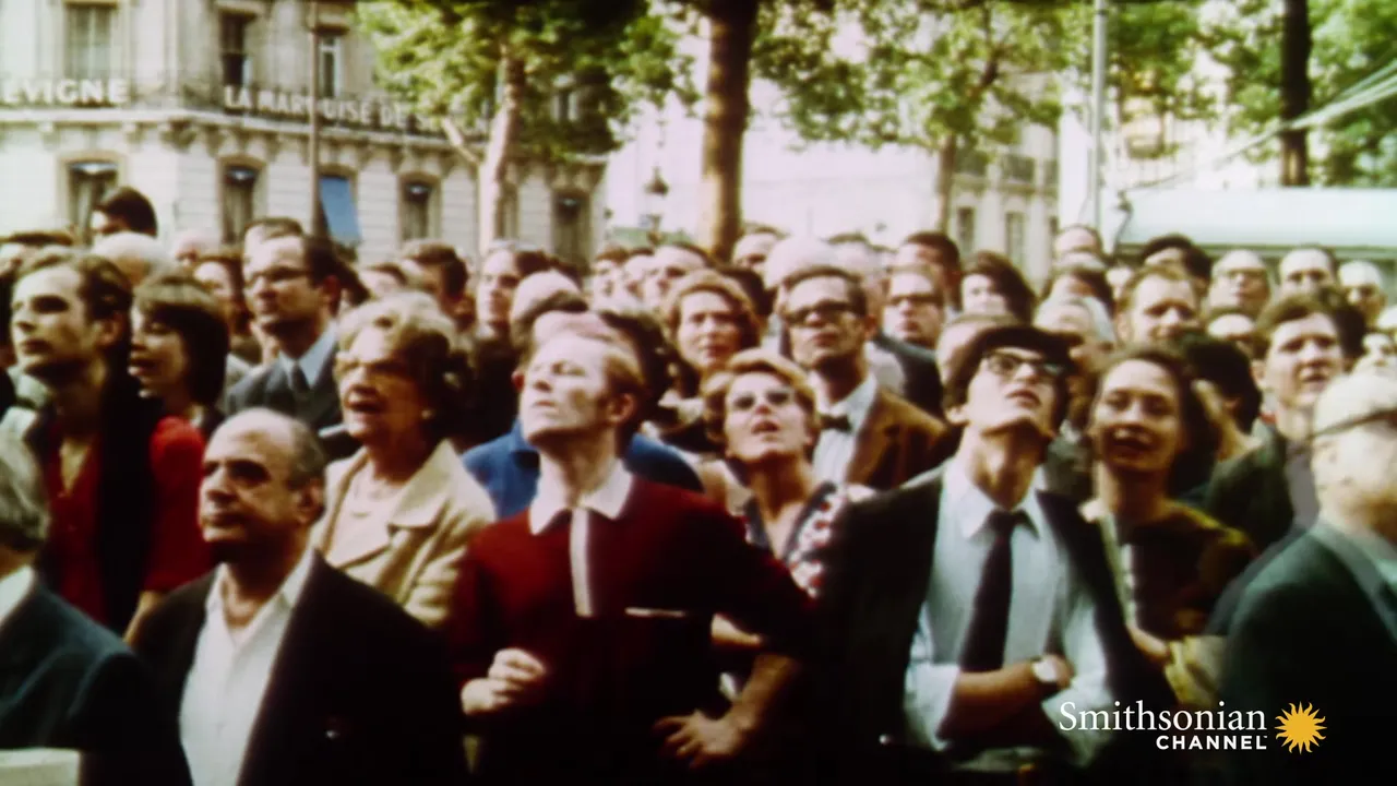 Preview thumbnail for The Moon Landing Was the Television Event of the Decade