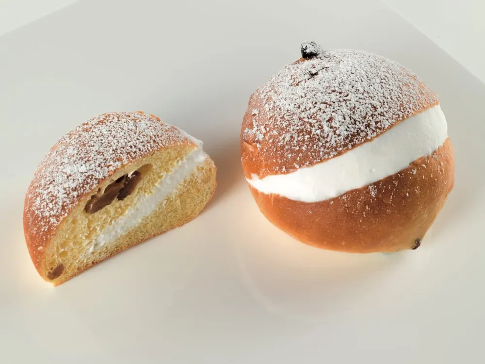 Maritozzo - classic by Chef Fabrizio Fiorani-main.jpg
