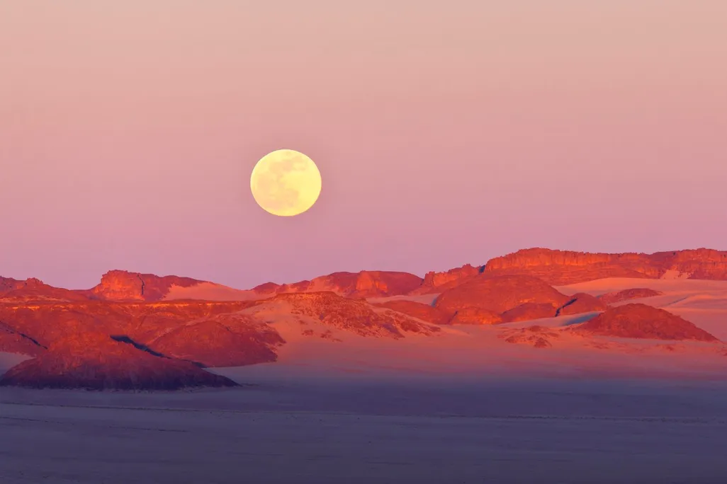 Moon Rising