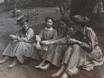 Waterman, far left, takes a break with her fellow computers at Mount Wilson Observatory in California during the 1910 Solar Union conference.