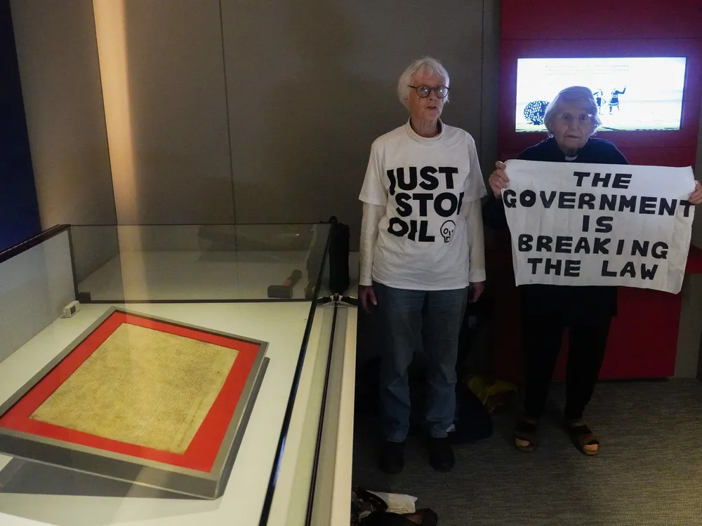 Elderly Just Stop Oil Activists Break Glass Protecting The Magna Carta