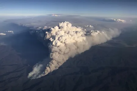 Australia&#39;s 2019 to 2020 wildfires destroyed more than 3,000 homes. New research shows how they also temporarily depleted the ozone layer.