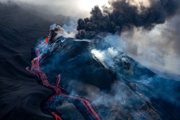 Aerial View of the Cumbre Vieja Volcano thumbnail