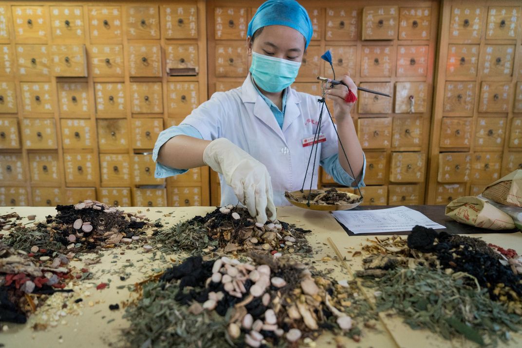 Beijing’s Heniantang Pharmacy