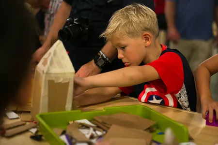 Activities are designed with 6 to 12-year olds in mind, and presented as open-ended questions focused on themes that rotate throughout the year. 