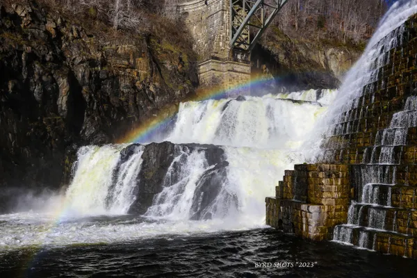 Rainbow at New Croton Dam thumbnail