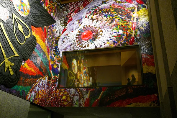 Looking Through the Lens Moment thumbnail