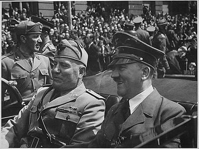 Mussolini and Hitler in Munich in 1940.