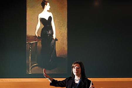Amy Herman at the Metropolitan Museum with Sargent's Madame X asks her class of cops, "How would you describe this woman in one sentence?"