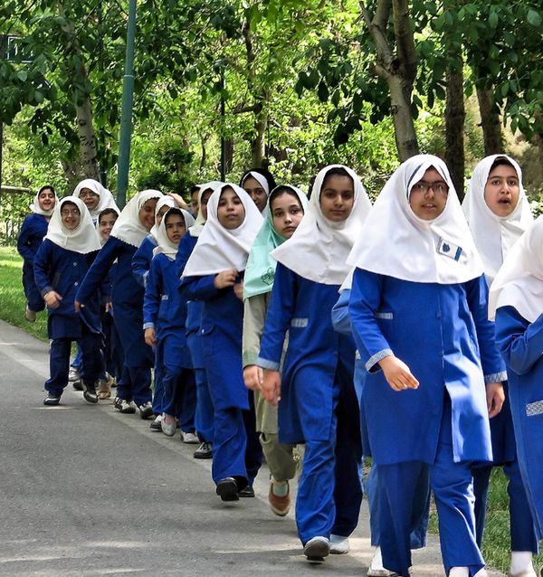 school girls in Iran thumbnail