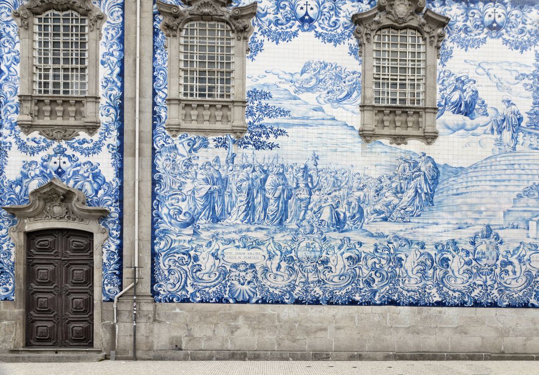 Tile work on building in Porto