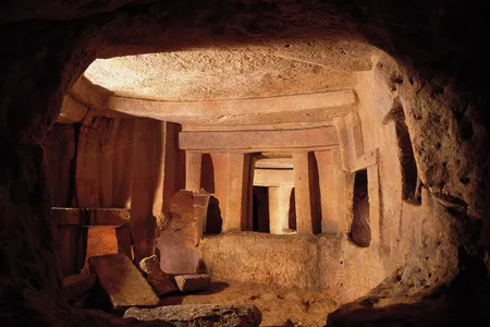 Main chamber. 
