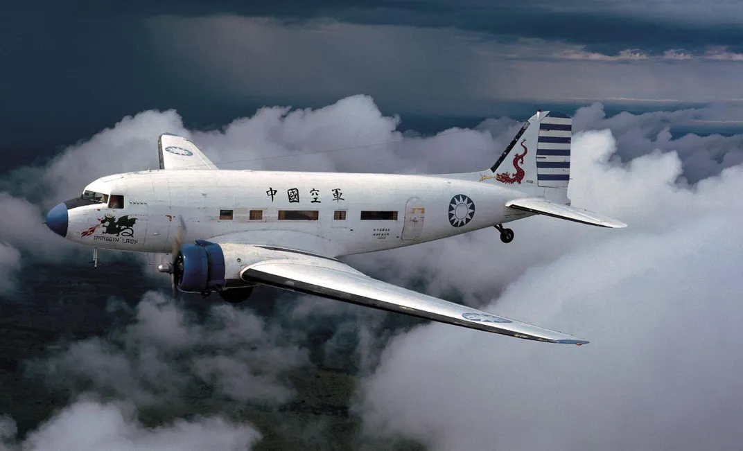 DC-3 with Chinese characters on it