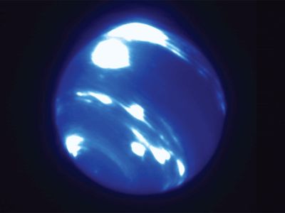 New cloud complex discovered on Neptune