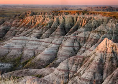the-great-american-frontier-the-badlands-to-yellowstone