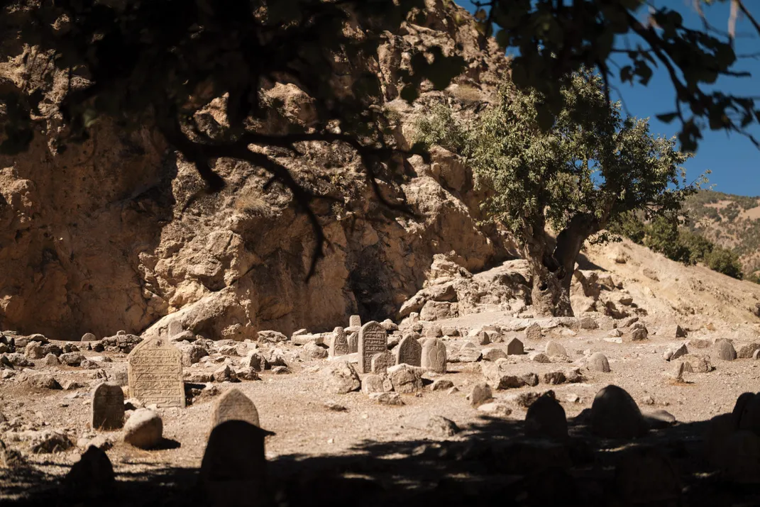 Bakhtiari graveyard