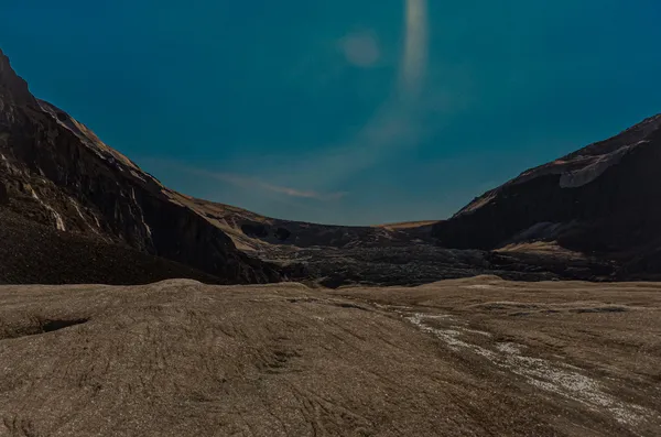 Up Into The Athabasca Glacier thumbnail
