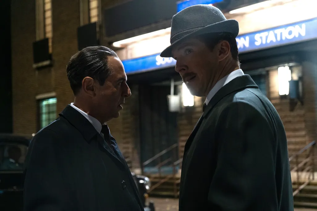 Merab Ninidze and Benedict Cumberbatch in The Courier