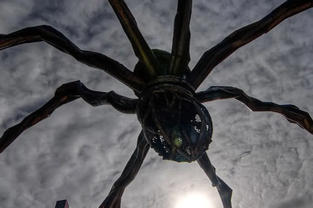 spider sculpture